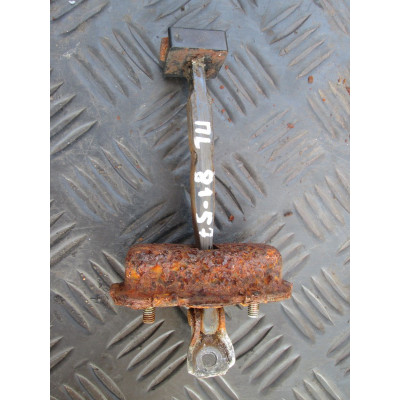  Ограничитель открывания двери передней к  Mitsubishi  Galant,  1998