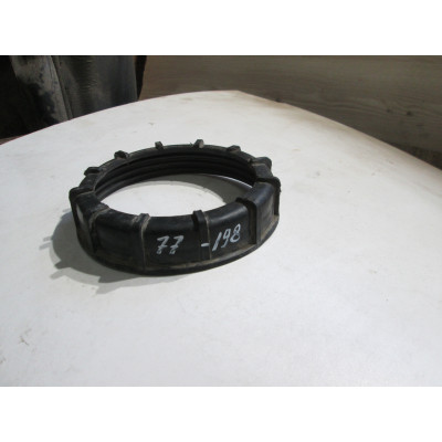  Гайка топливного насоса к  Volkswagen  Golf,  1996