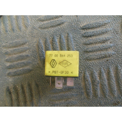 Реле (прочие) к  Renault  Megane,  1999