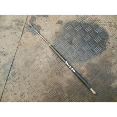  Амортизатор крышки багажника (3-5 двери) к  Opel  Vectra,  1998