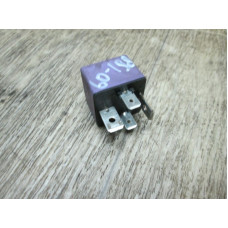  Реле вентилятора к  Renault  Scenic,  1999