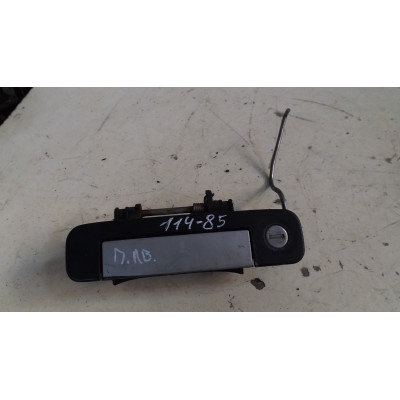  Ручка наружная передняя левая к  Audi  100,  1988