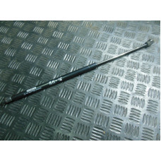  Амортизатор капота к  Nissan  Primera,  2001