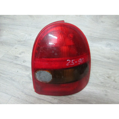 Фонарь задний правый к  Opel  Corsa,  2000