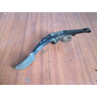  Педаль газа к  Mitsubishi  Galant,  1995