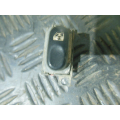  Кнопка стеклоподъемника к  Renault  Laguna,  1998