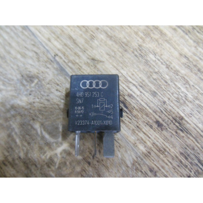  Реле (прочие) к  Audi  A4,  1999