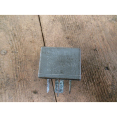  Реле (прочие) к  Renault  Laguna,  1999