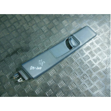  Обшивка стойки центральной правой к  Audi  100,  1989