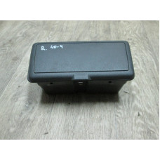  Подстаканник к  Mitsubishi  Space Wagon,  1996