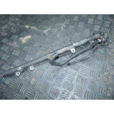  Топливная рампа к  Mercedes  E W210,  2001