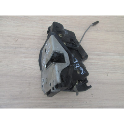  Замок двери задней левой к  BMW  3 E46,  1998