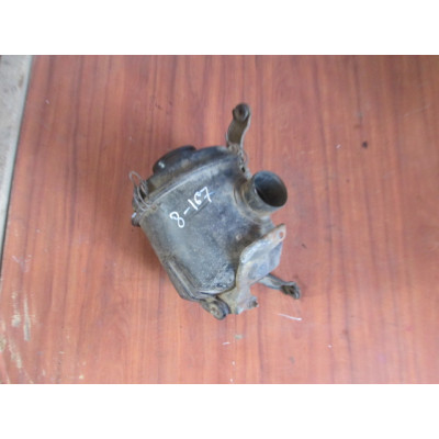 Корпус воздушного фильтра к  Mitsubishi  Galant,  1995