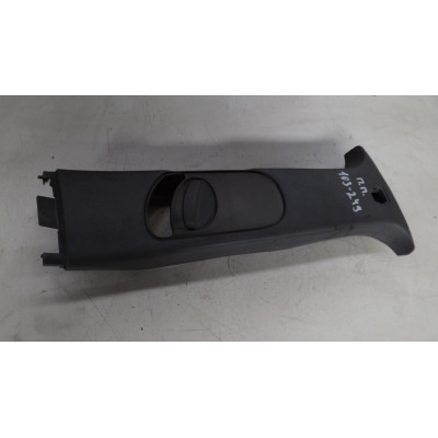  Обшивка стойки центральной правой к  Ford  Mondeo,  1998