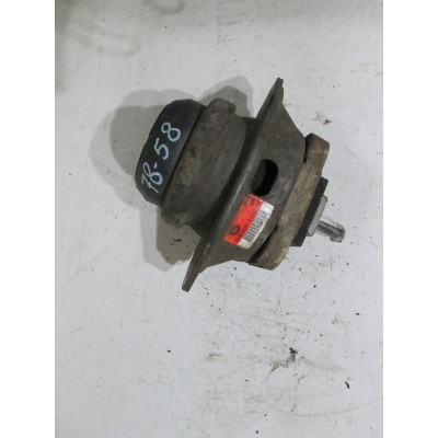  Подушка крепления двигателя к  Land Rover  Discovery,  2005