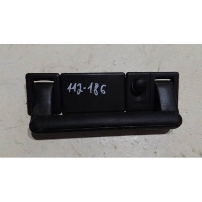  Ручка внутренняя потолочная к  Audi  100,  1986