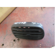  Дефлектор обдува салона к  Renault  Megane,  1999