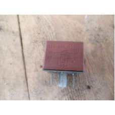  Реле (прочие) к  Renault  Laguna,  1999