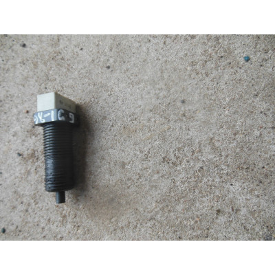 Датчик заднего хода (лягушка) к  Renault  Megane,  1999