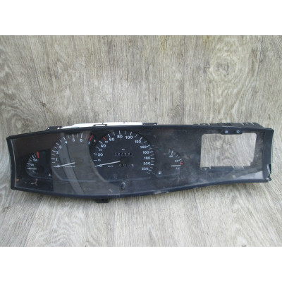  Щиток приборов (приборная панель) к  Opel  Omega,  1999