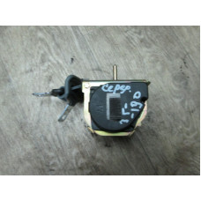  Ремень безопасности к  Renault  Laguna,  1999