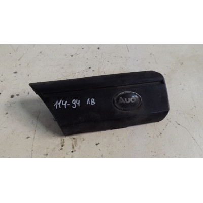  Молдинг крыла переднего левого к  Audi  100,  1988