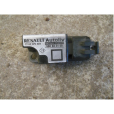  Датчик AirBag к  Renault  Megane,  1999