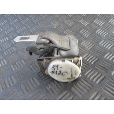  Ремень безопасности к  Mitsubishi  Galant,  1998