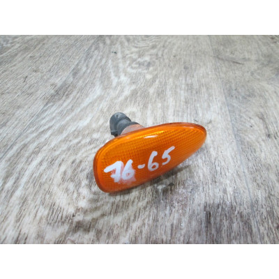  Повторитель передний левый к  Fiat  Brava,  1998