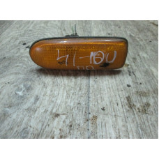  Повторитель передний правый к  Nissan  Sunny,  1993