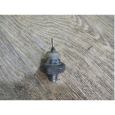  Датчик давления масла к  Audi  100,  1988