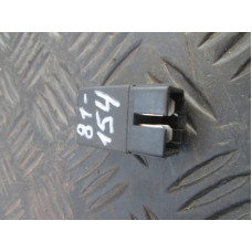  Реле бензонасоса к  Mitsubishi  Galant,  1998