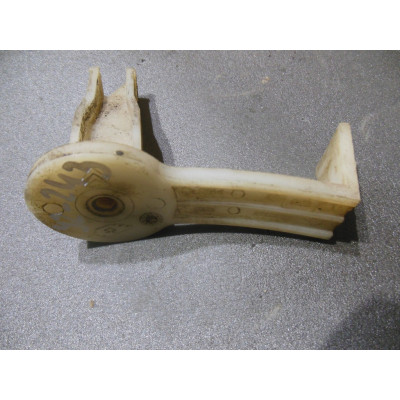  Кронштейн крепления бампера переднего к  Citroen  Xsara,  1998