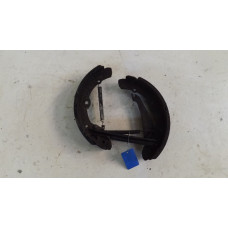  Тормозные колодки задние к  Audi  100,  1986