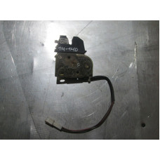  Замок багажника к  Mazda  323,  1997