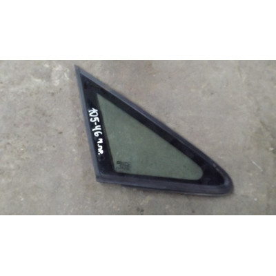  Стекло кузовное боковое правое к  Opel  Zafira,  2000