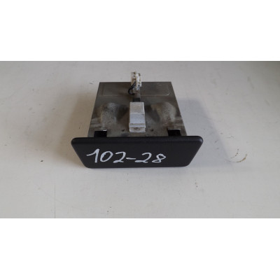  Пепельница к  Nissan  Sunny,  1993