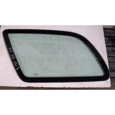  Стекло кузовное боковое левое к  Ford  Escort,  1998