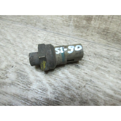  Датчик давления масла к  Renault  Scenic,  1999