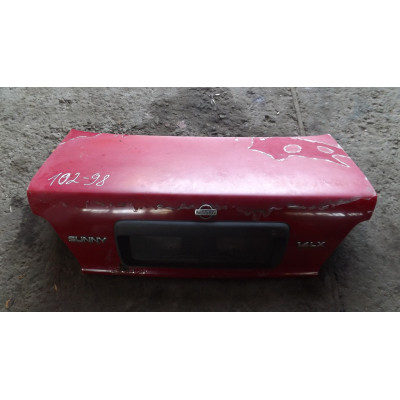  Крышка багажника (дверь 3-5) к  Nissan  Sunny,  1993