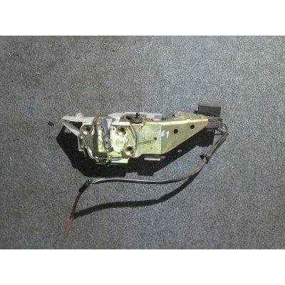  Замок двери задней левой к  Mazda  323,  1997