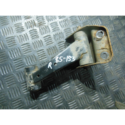  Рычаг передний правый к  Nissan  Primera,  2001