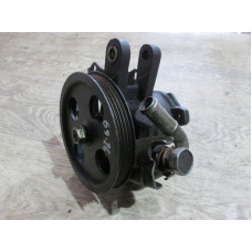  Насос гидроусилителя руля к  Toyota  Corolla,  1997