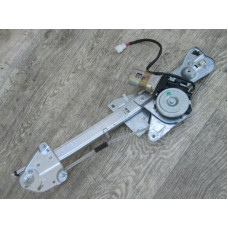  Стеклоподъемник электрический задний правый к  Mazda  626,  1996