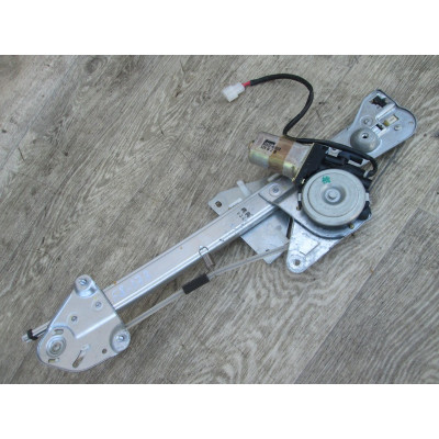 Стеклоподъемник электрический задний правый к  Mazda  626,  1996