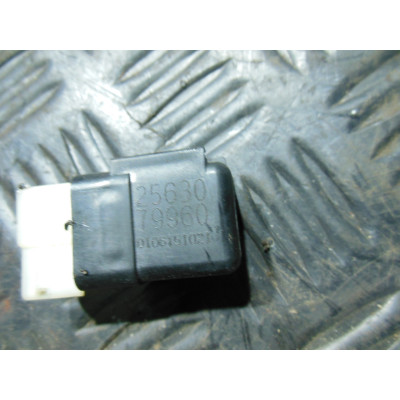 Реле (прочие) к  Nissan  Primera,  2001