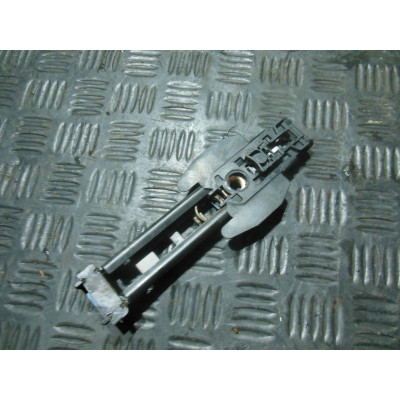  Механизм подачи ремня безопасности к  Mercedes  E W210,  2001