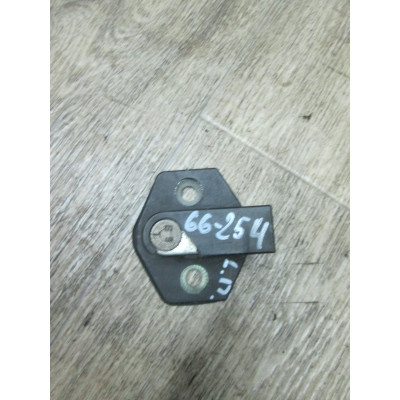  Замок двери передней левой к  BMW  7 E38,  1999