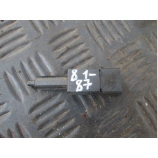  Выключатель концевой (концевик) к  Mitsubishi  Galant,  1998