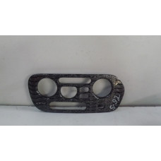  Накладка декоративная на торпедо к  Mitsubishi  Colt,  1998